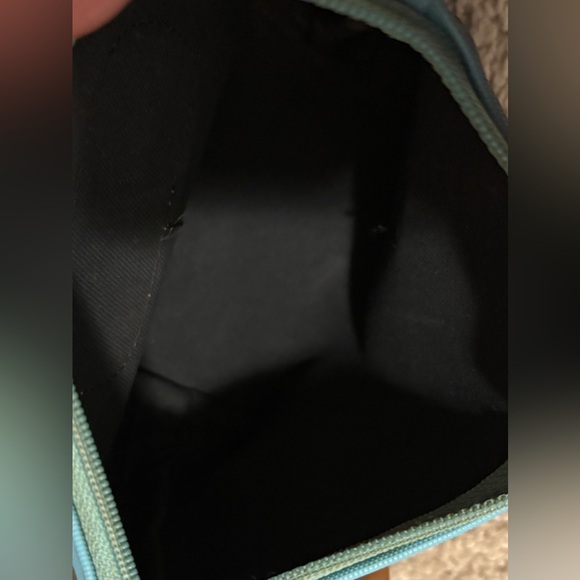 Jon Hart Ocean Blue Cosmetic Zip - Picture 9 of 11